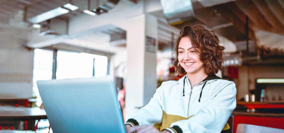 Educação continuada: 5 pontos importantes para usar a recorrência na sua Edtech.